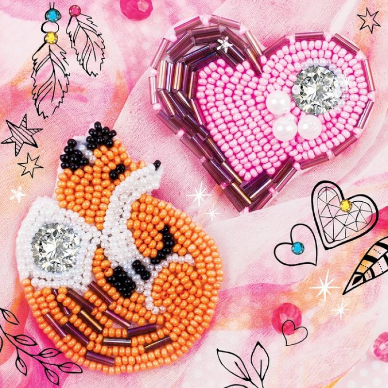 Брошь из фетра, вышивка бисером 'Лиса и сердечко', 2 шт.