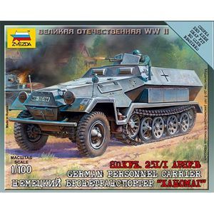 Сборная модель 'Немецкий БТР 'Ханомаг''